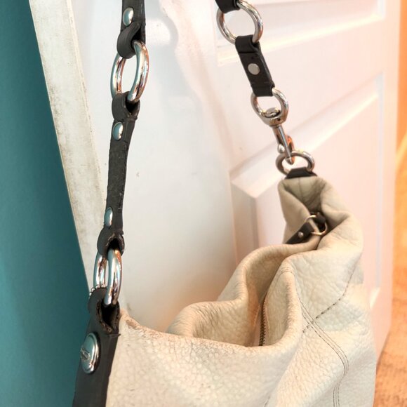 Coach Chelsea Cream Pebbled Leather Gray Straps Silver Hardware Mint Interior - Picture 7 of 13